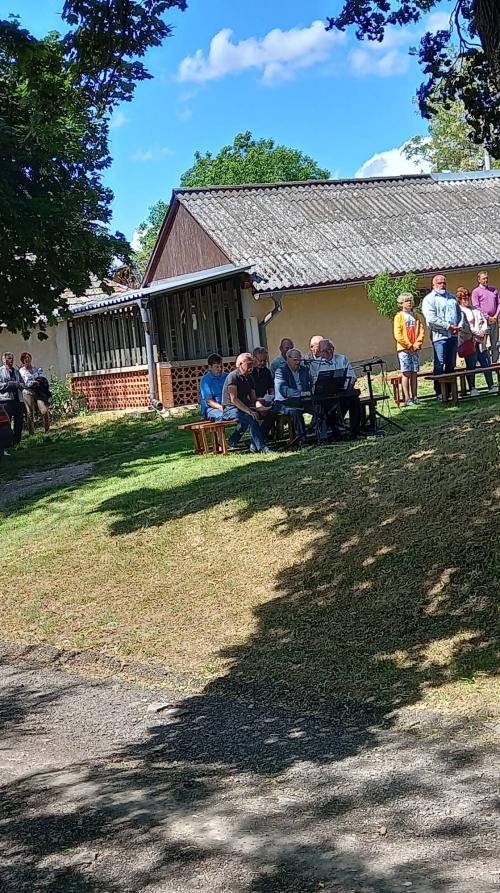 Pobožnosť vo vinohradoch pri soche sv.Urbana - 28.5.2022  A szőlőhegyi sz.Orbán szobornál az imádságos ájtatosság 2022 május 28-án